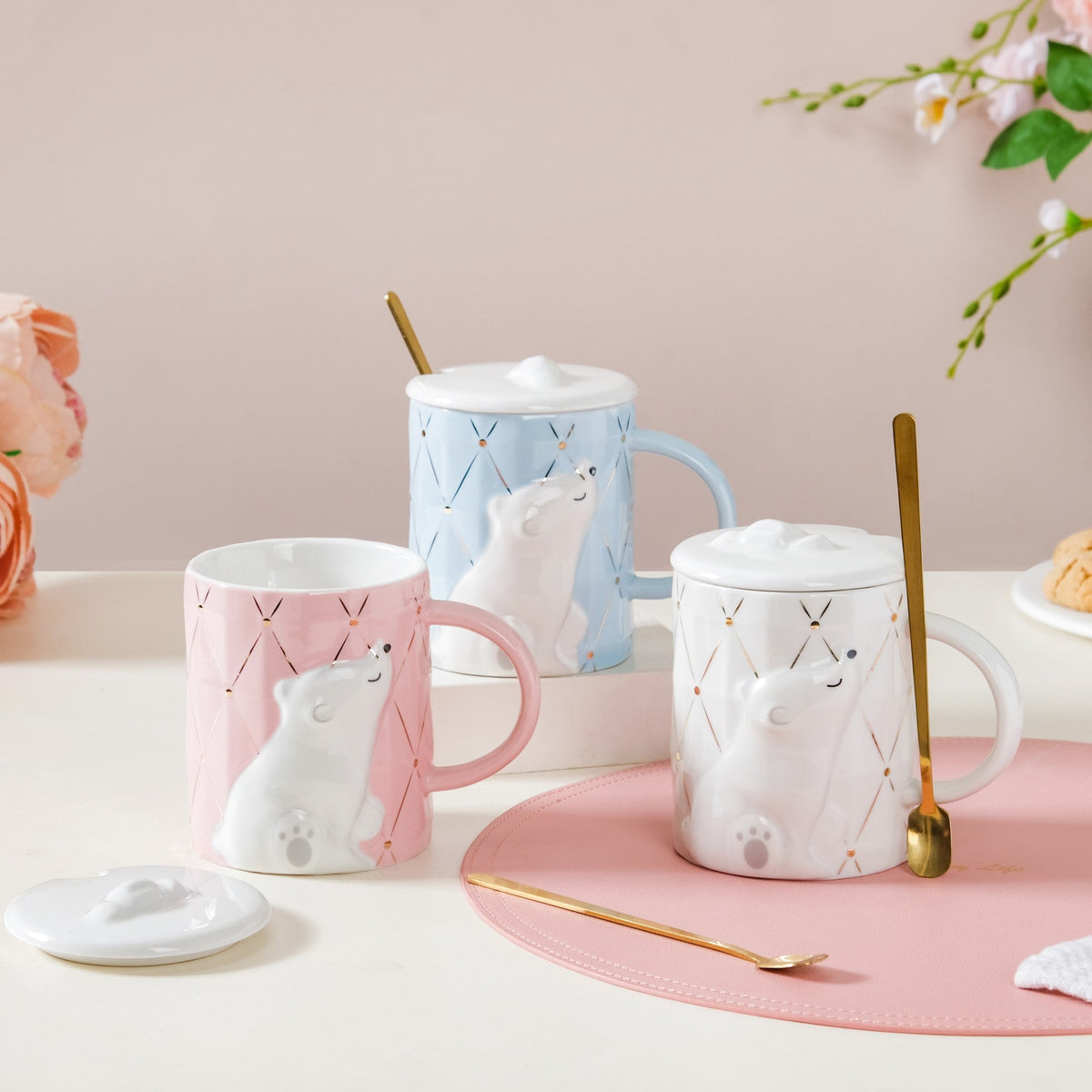 Bear Mug With Lid And Spoon Nestasia