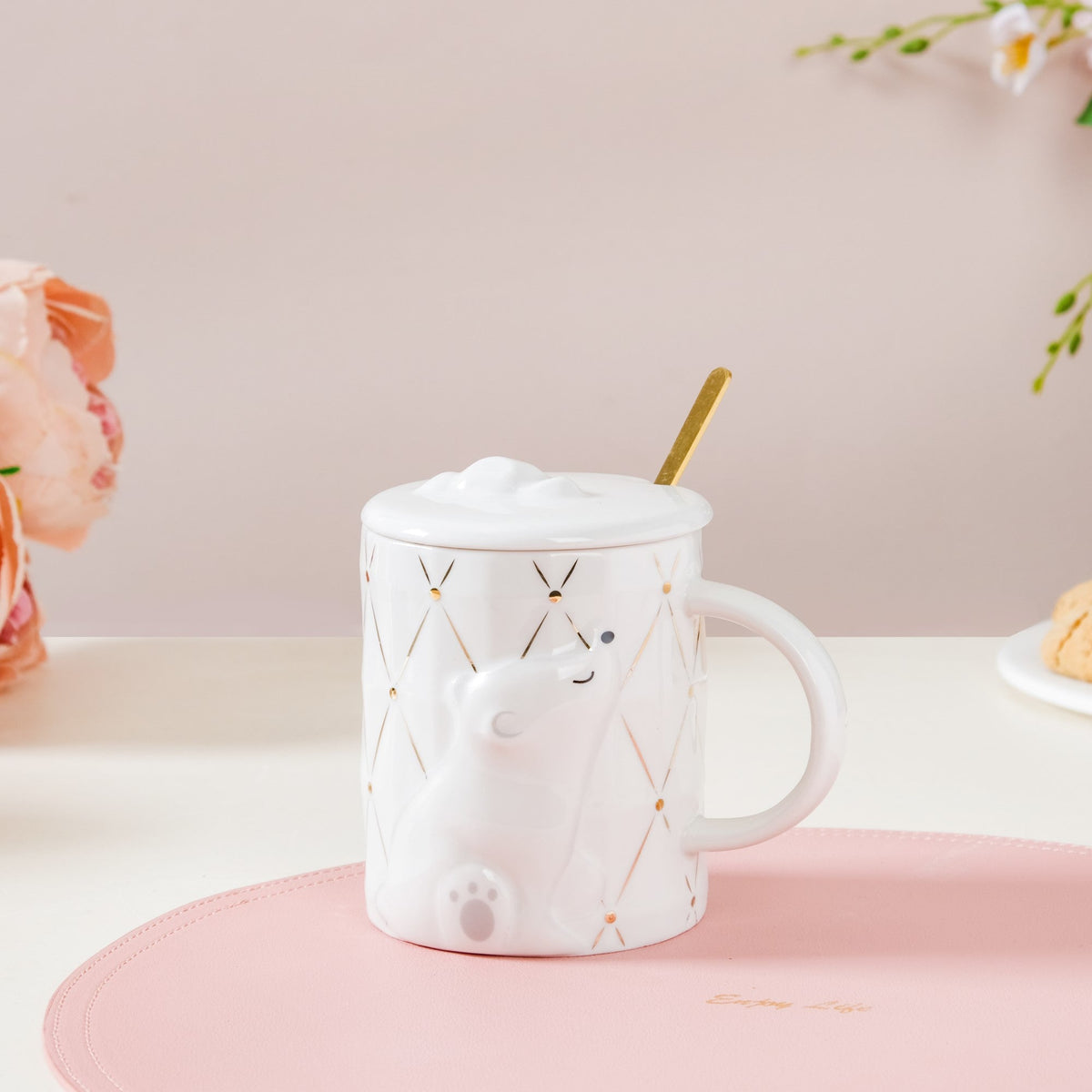 Bear Mug With Lid And Spoon Nestasia