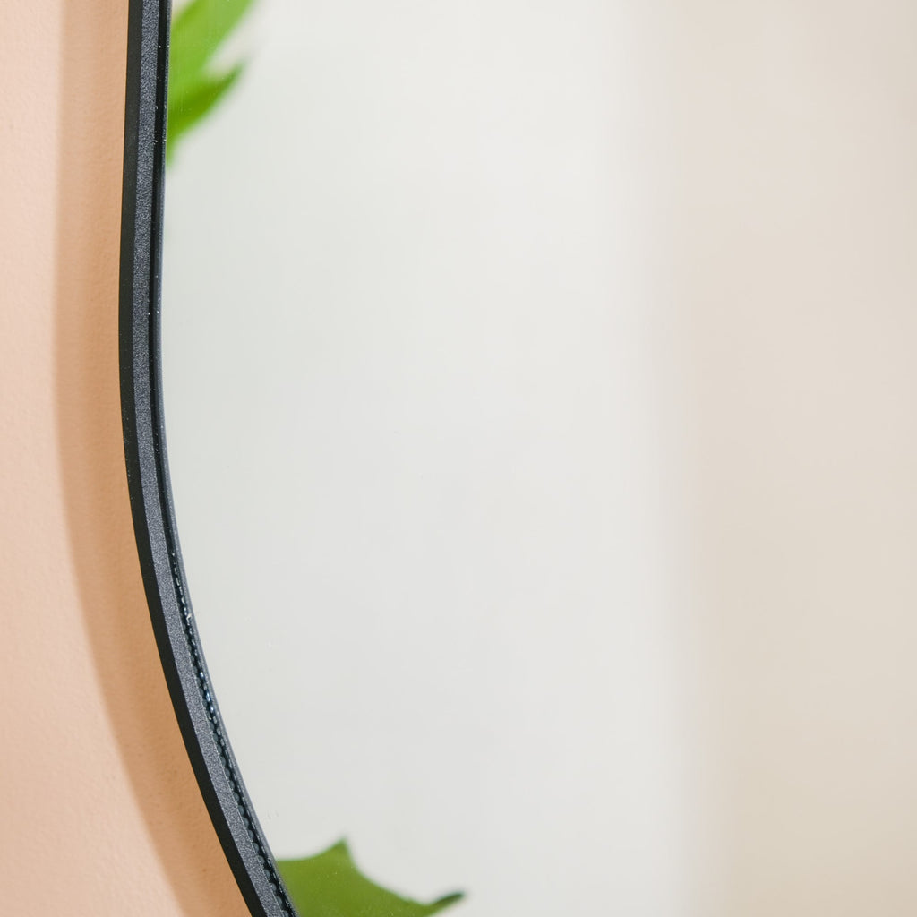 Oval Wall Mirror Black Small Nestasia