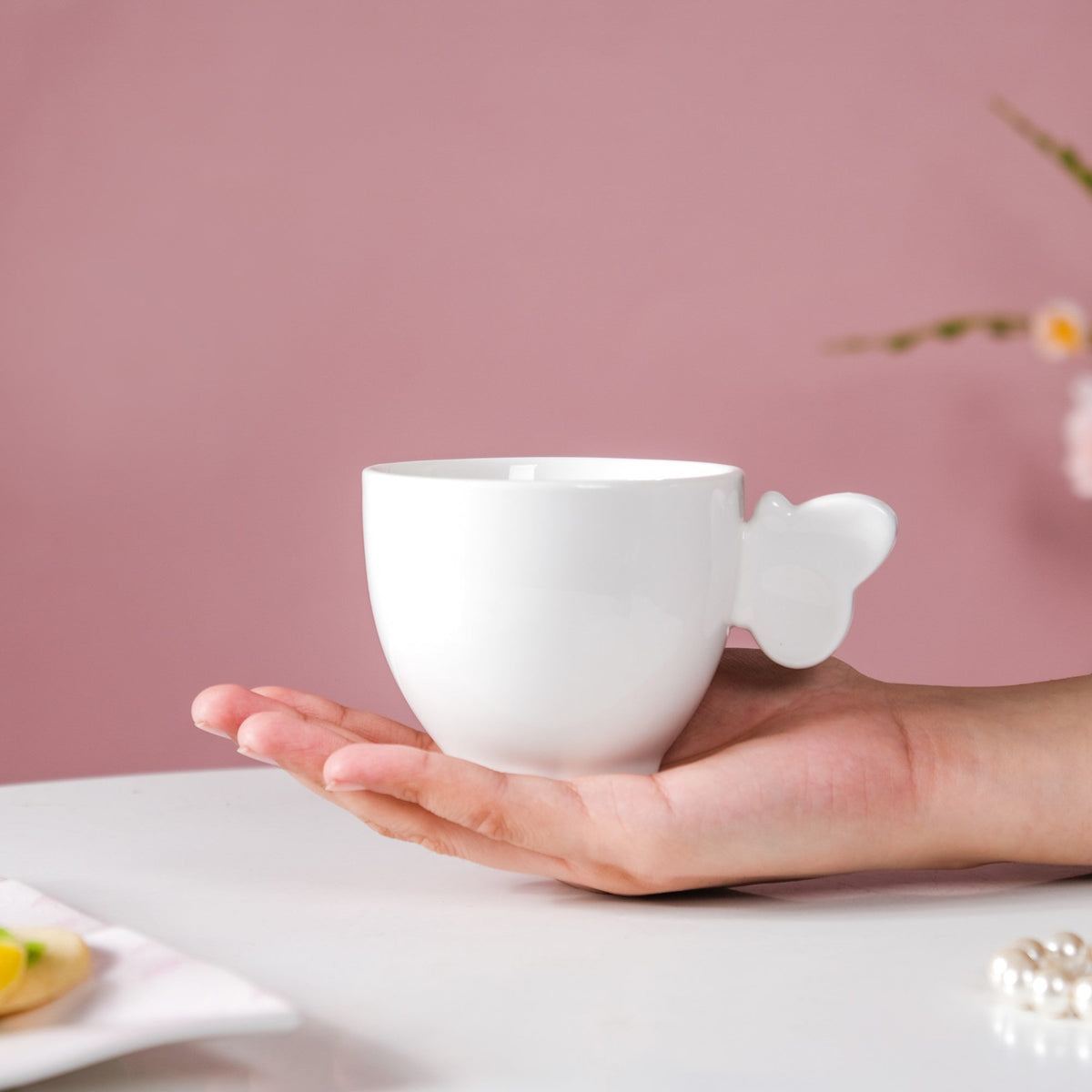 Riona Ceramic Butterfly Cup White Nestasia