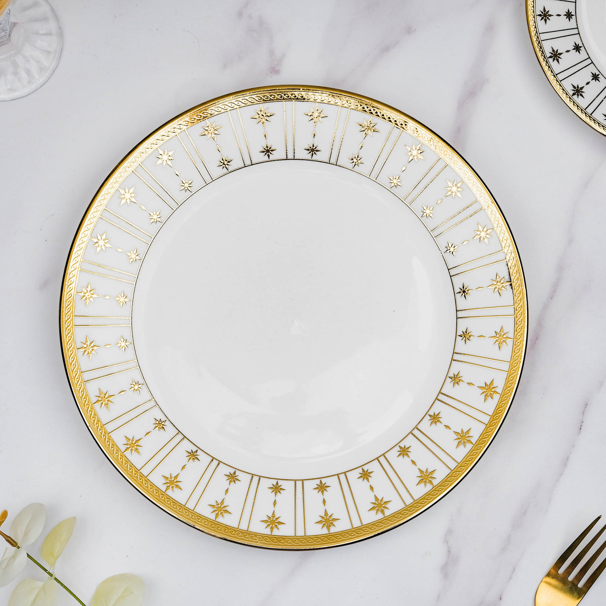 Aurelea Striped Dinner Plate Nestasia