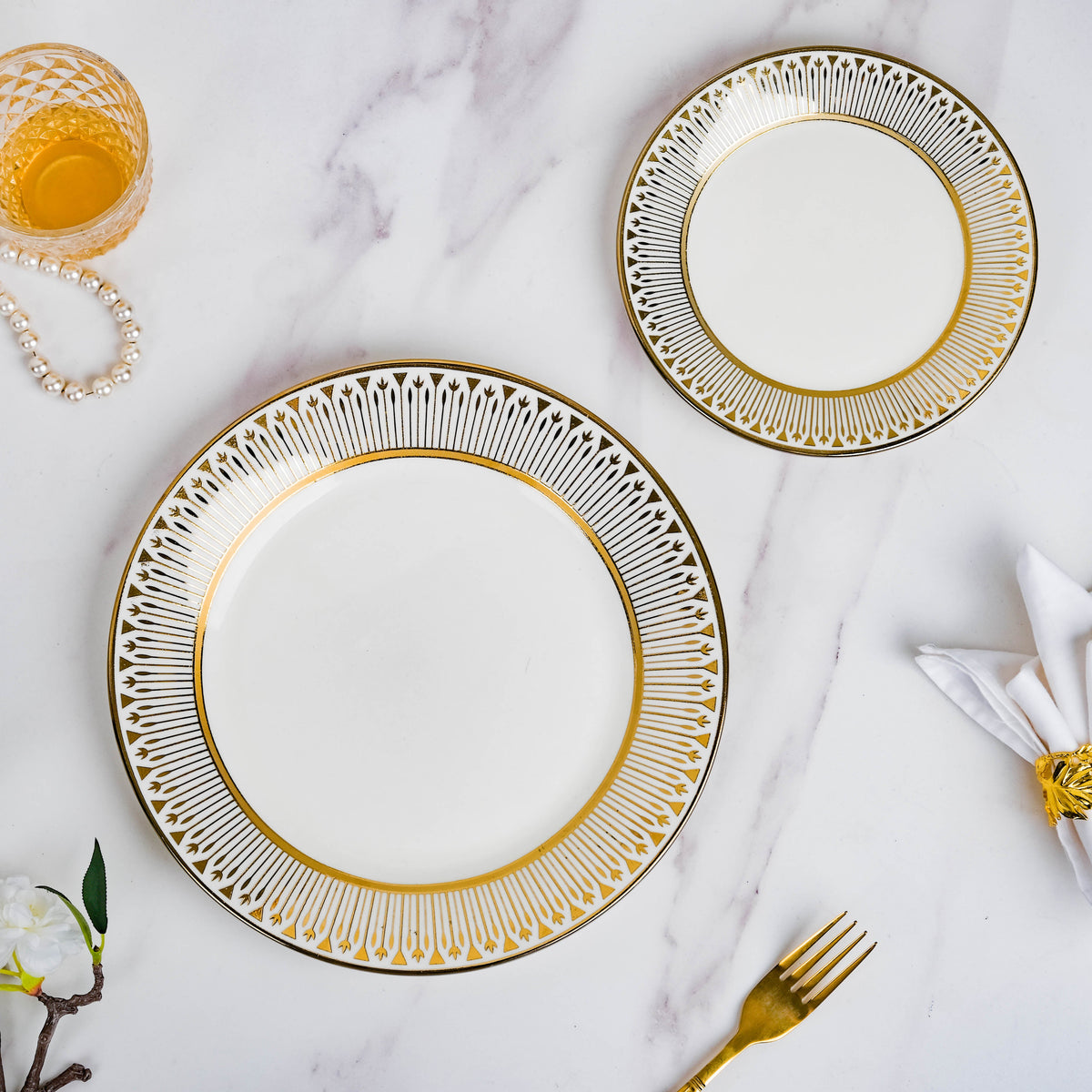 Aurelea Abstract Dinner Plate Nestasia