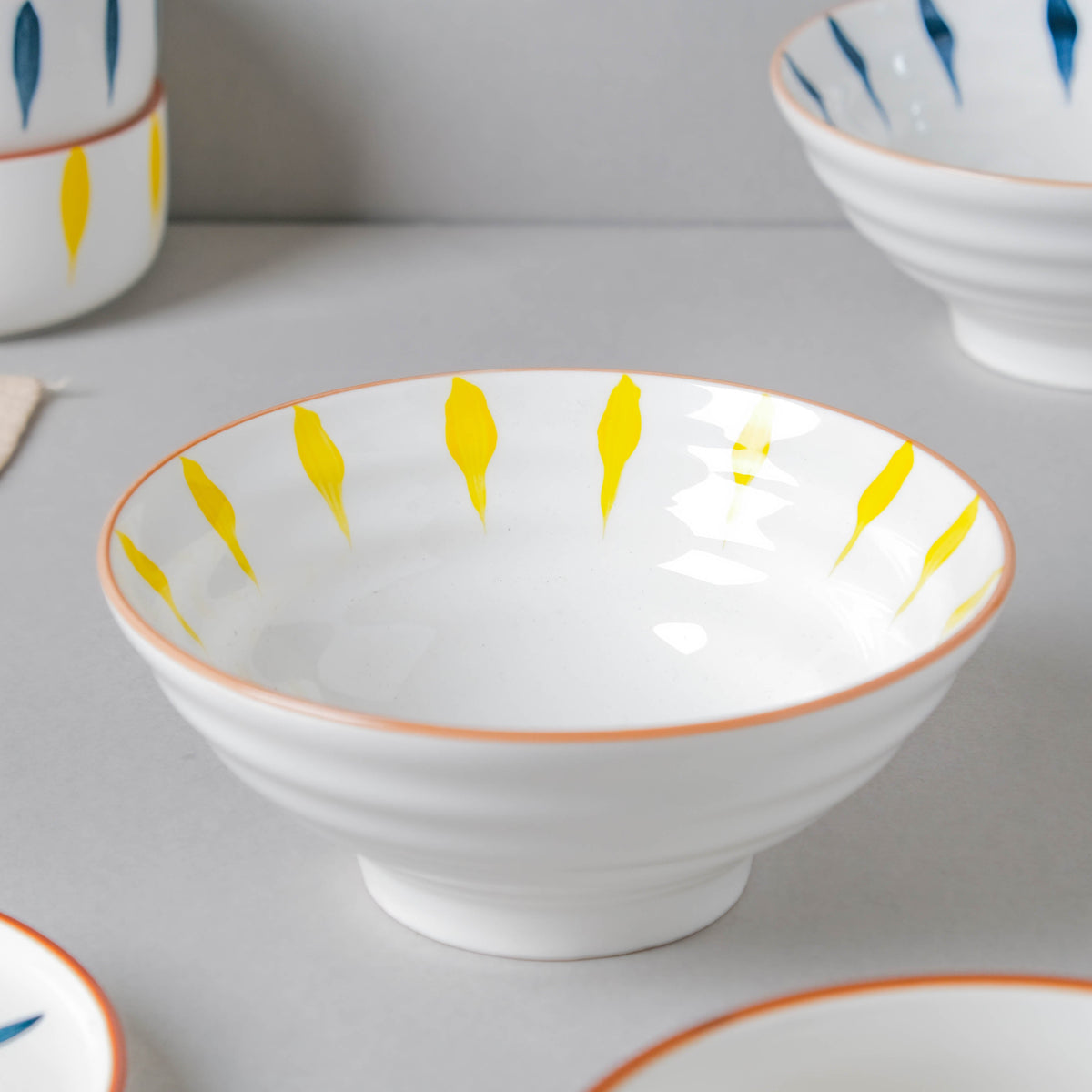 Teardrop Blue And Yellow 22 Piece Dinner Set For 6 Nestasia