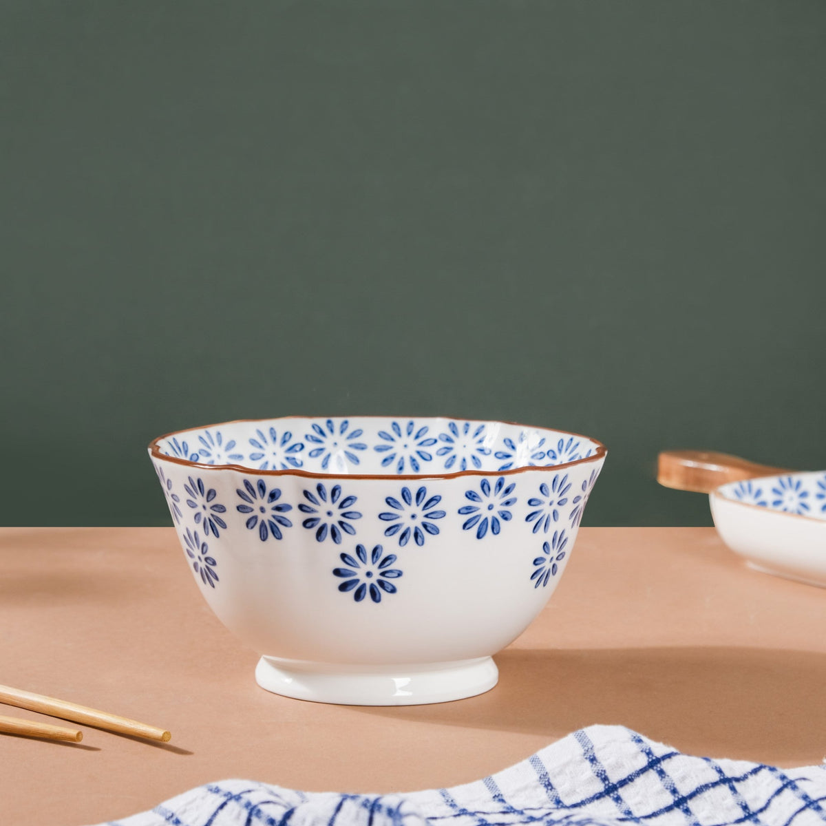 Daisy Bowl 800 ml Nestasia