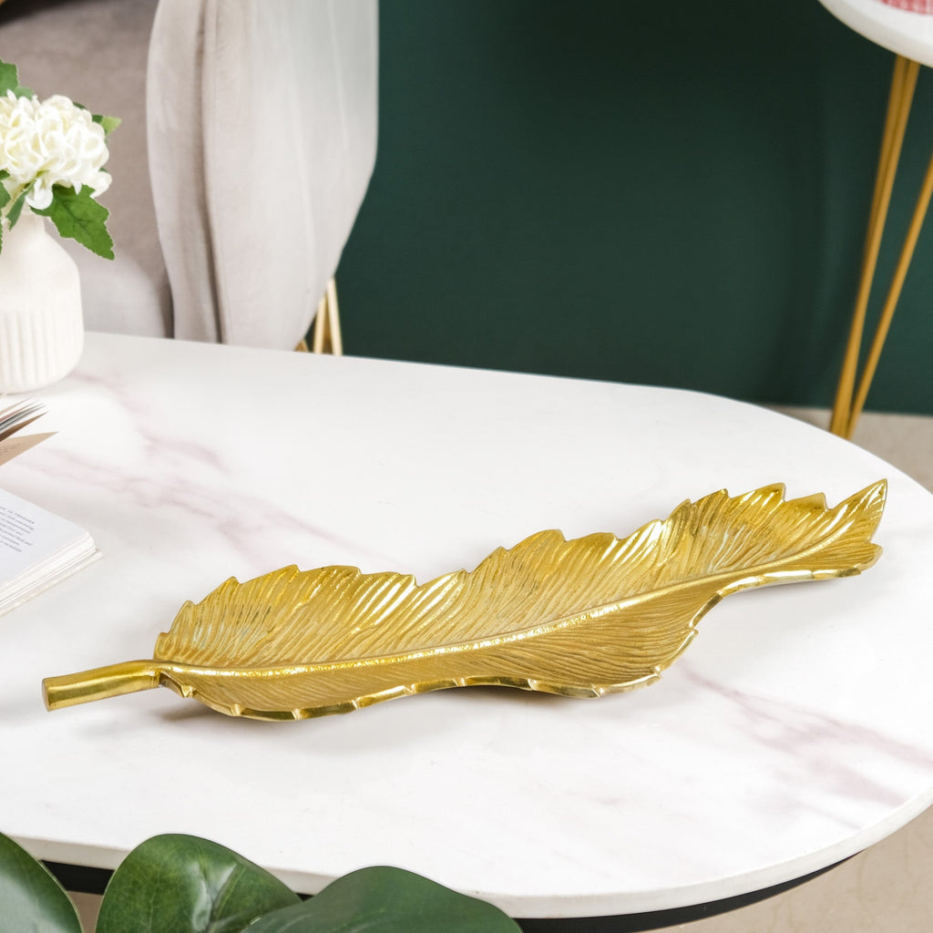 Metal Platter Gold 19 Inch Nestasia