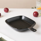 Ribbed Ceramic Baking Plate With Handle Black 250 ml Nestasia