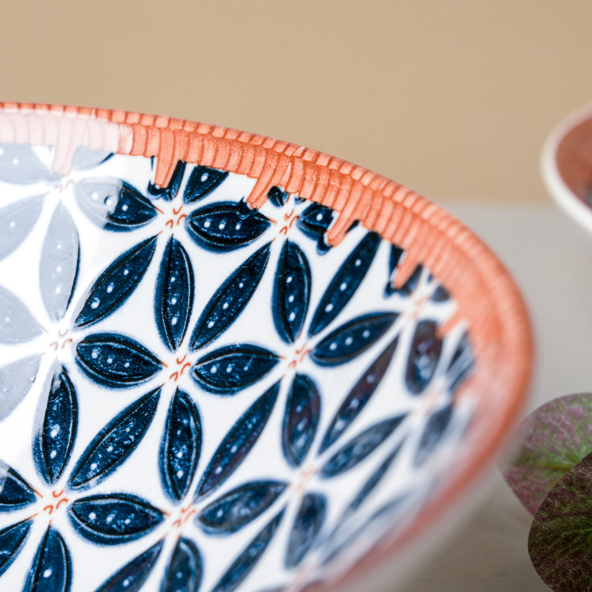 Floret Ceramic Ramen Bowl 8 Inch 750 ml Nestasia