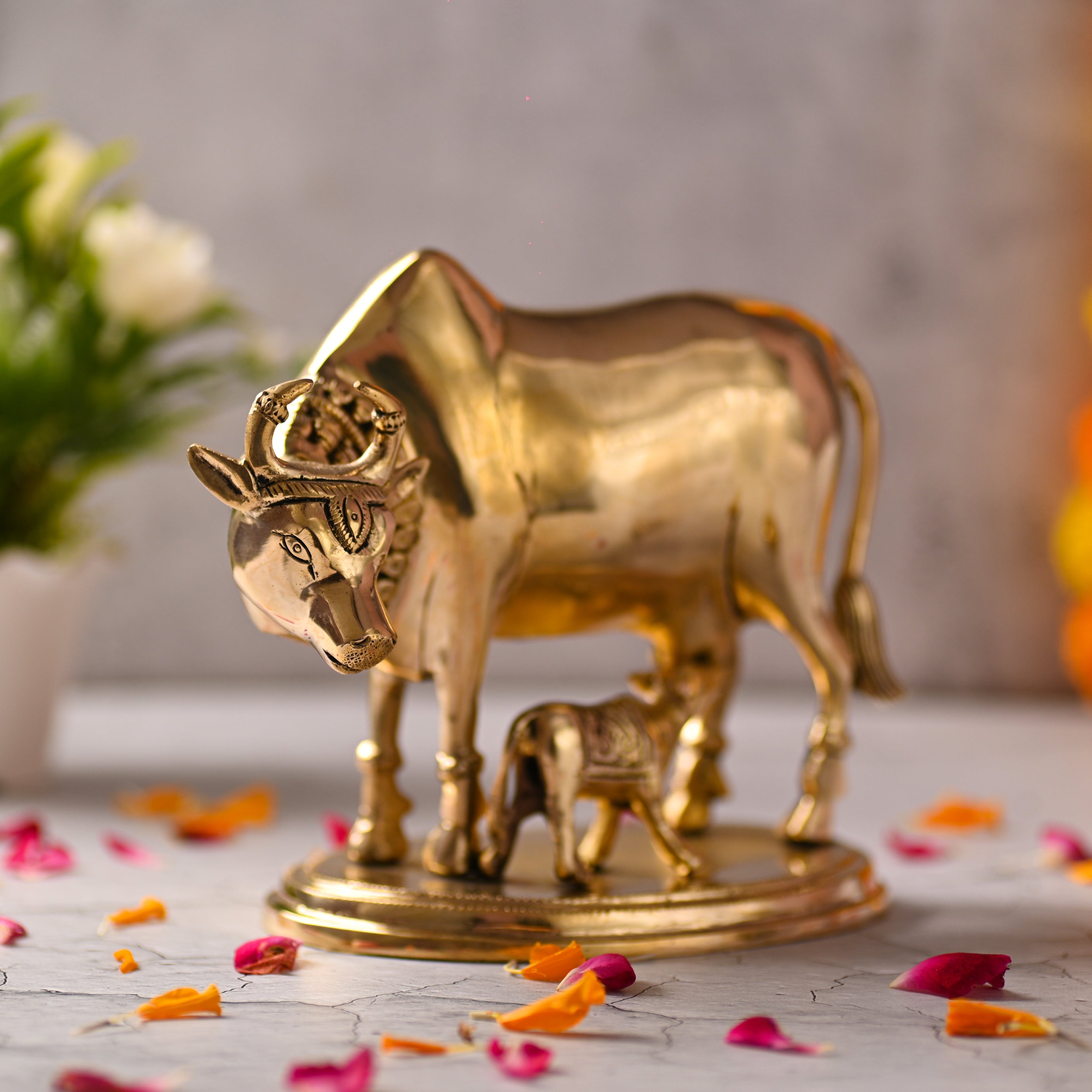 Brass Kamdhenu Cow With Calf Idol (6.5 Inch) Vedansh Craft