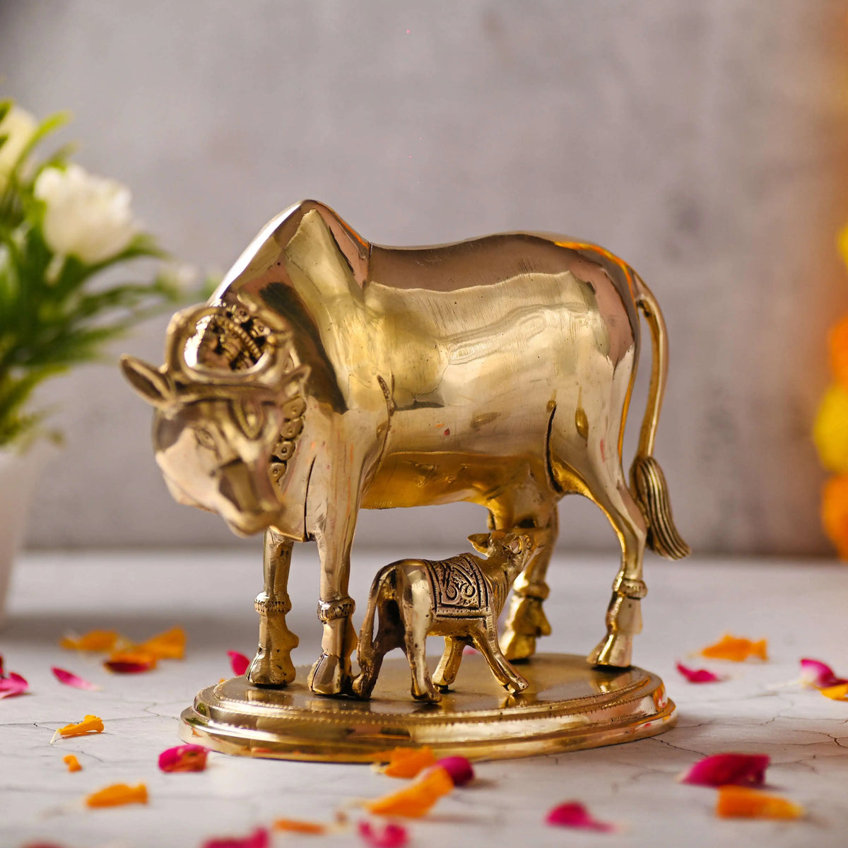Brass Kamdhenu Cow With Calf Idol (6.5 Inch) Vedansh Craft