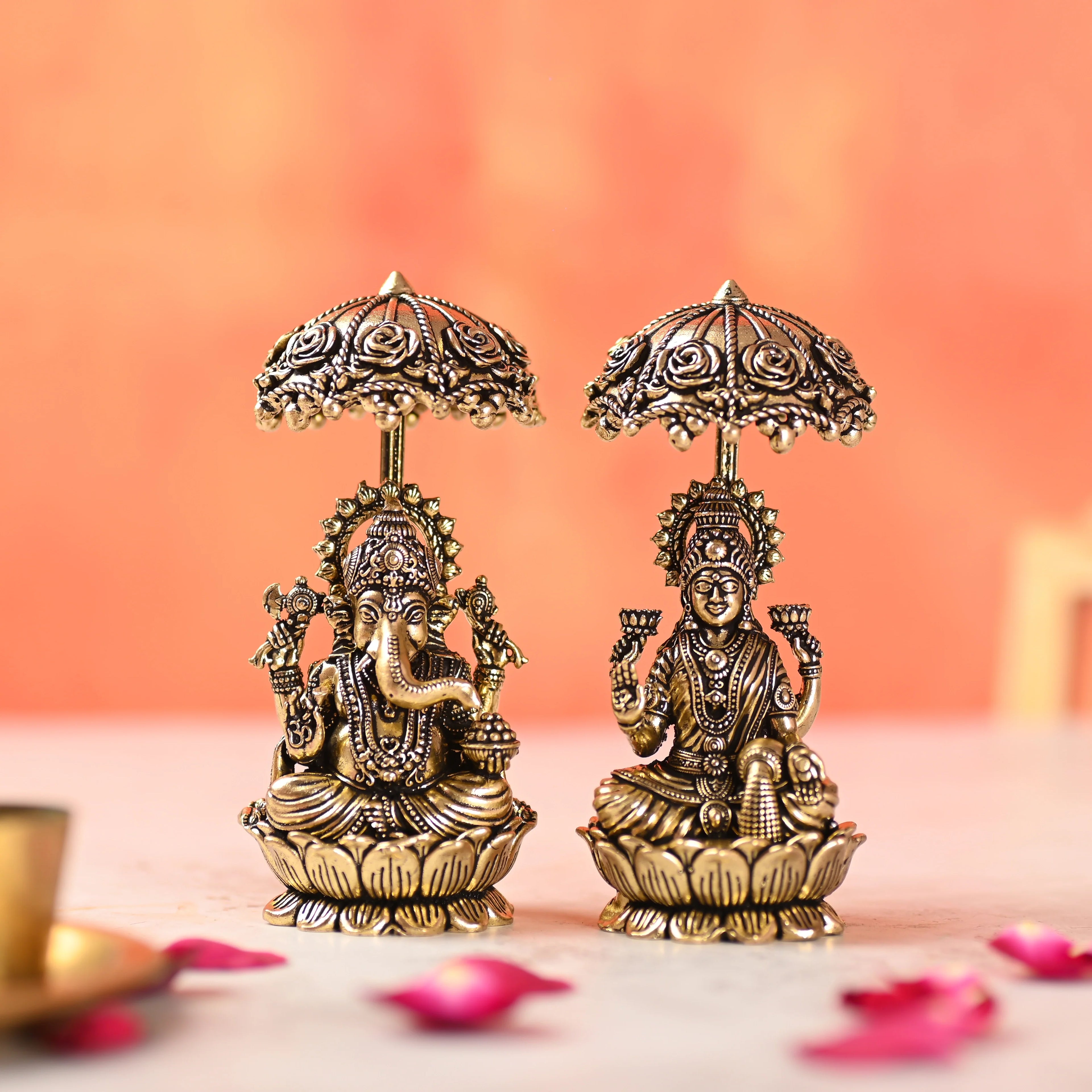 Brass Sitting On Lotus Ganesha And Lakshmi Lightweight Idols Set With Umbrella (4.5 Inch) Vedansh Craft