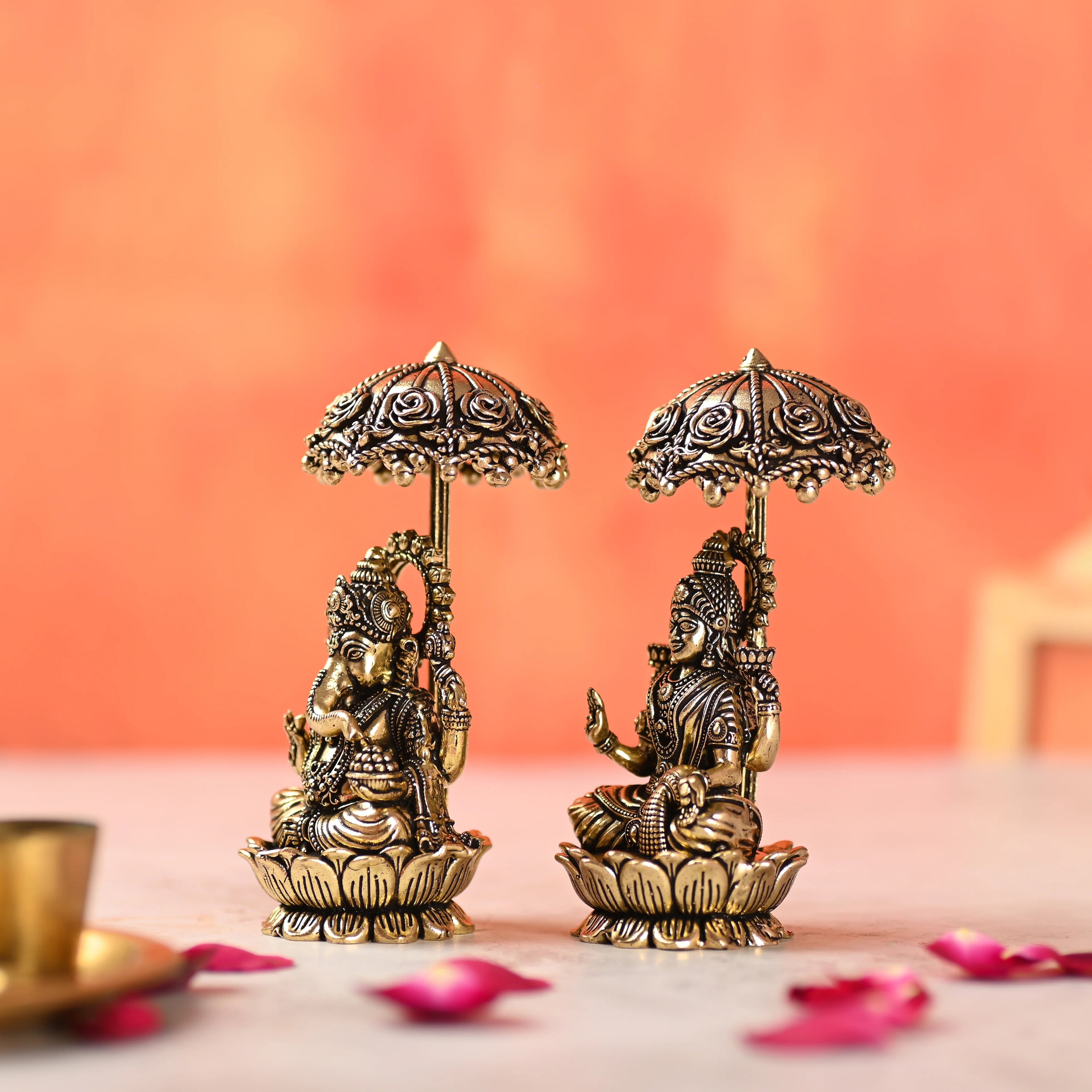 Brass Sitting On Lotus Ganesha And Lakshmi Lightweight Idols Set With Umbrella (4.5 Inch) Vedansh Craft