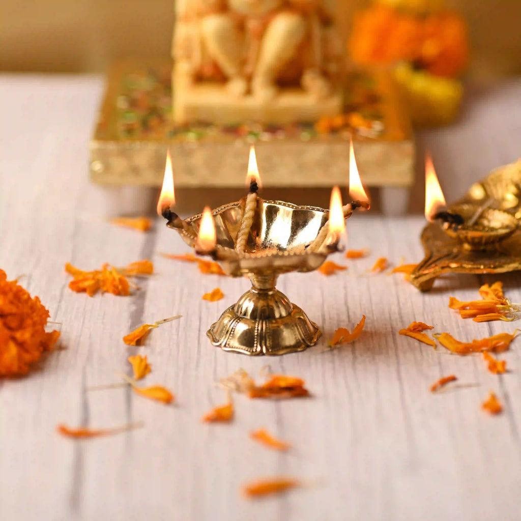 Brass Exquisite Five Petal Diya (1.6 Inch) Vedansh Craft