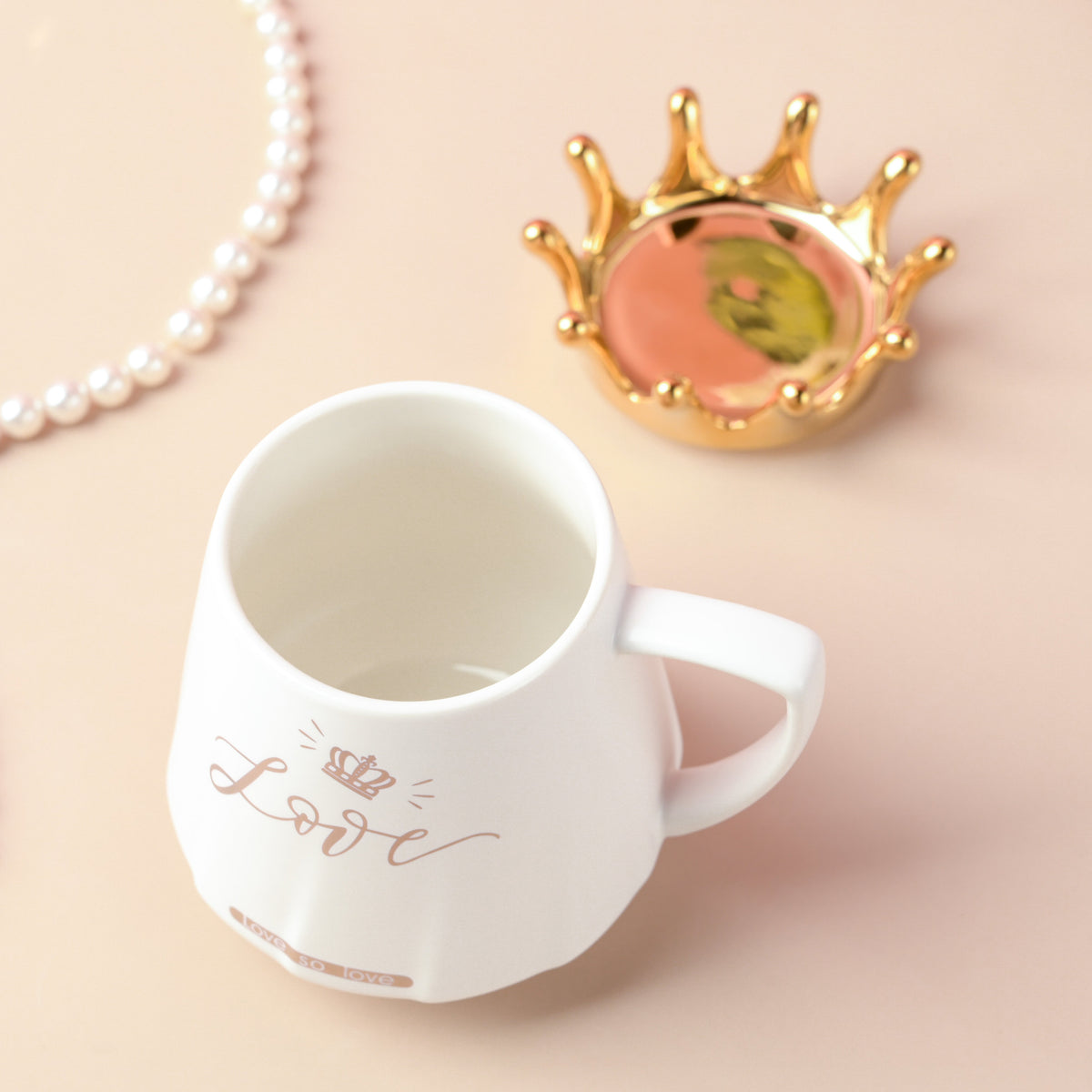 Royal Crown Love Coffee Cup With Lid 300 ml Nestasia