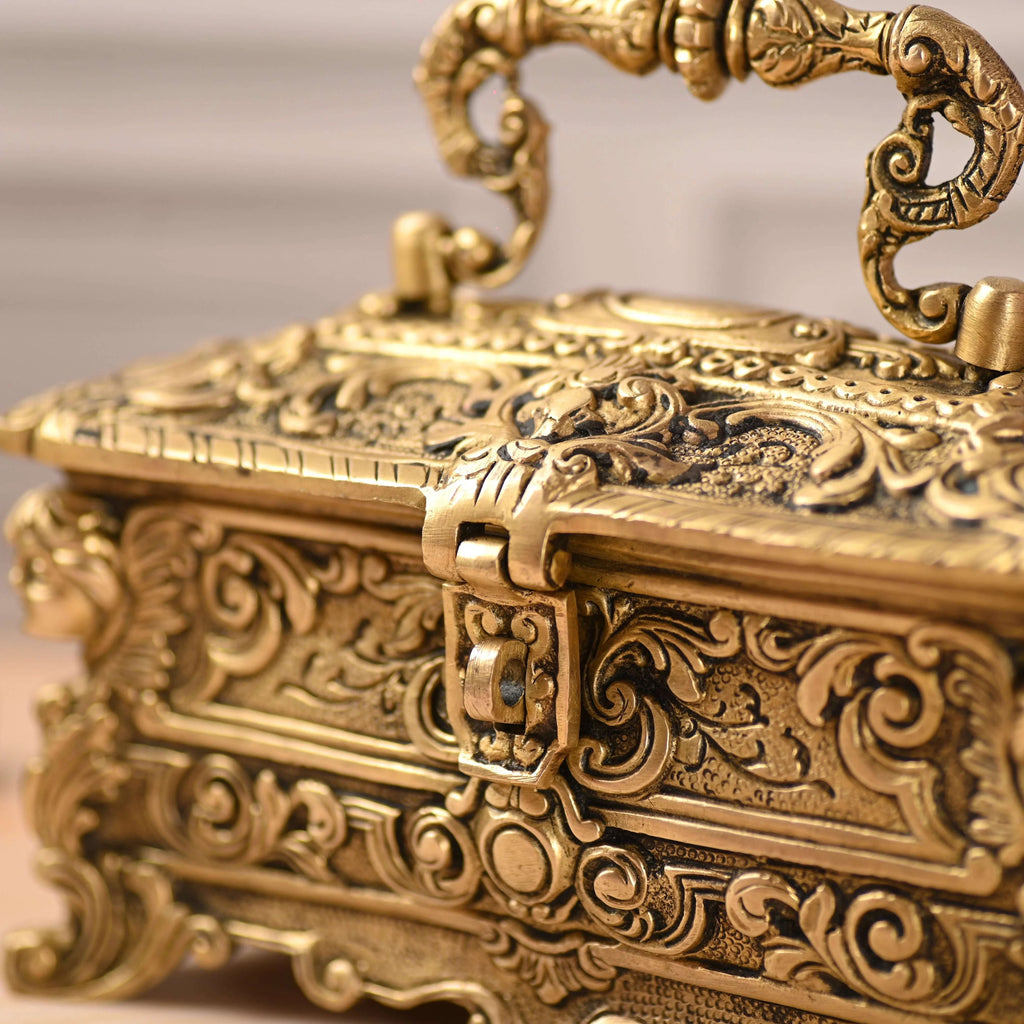 Brass Jewellery Box (4.5 Inch) Vedansh Craft