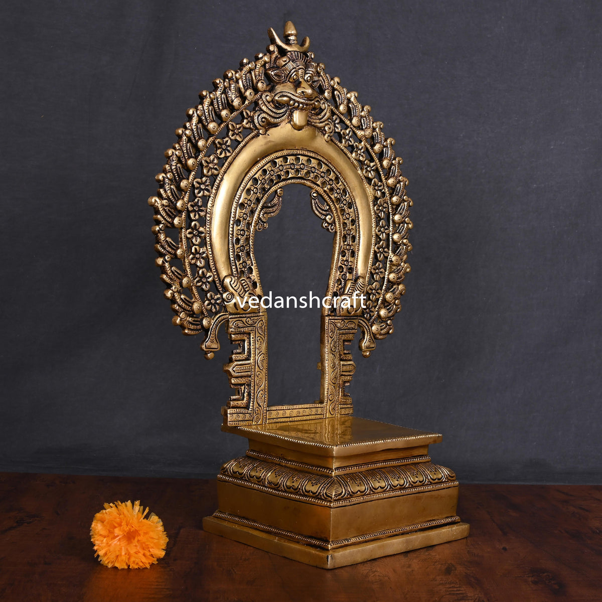 Brass Singhasan With Prabhavali Craft (18 Inch) Vedansh Craft