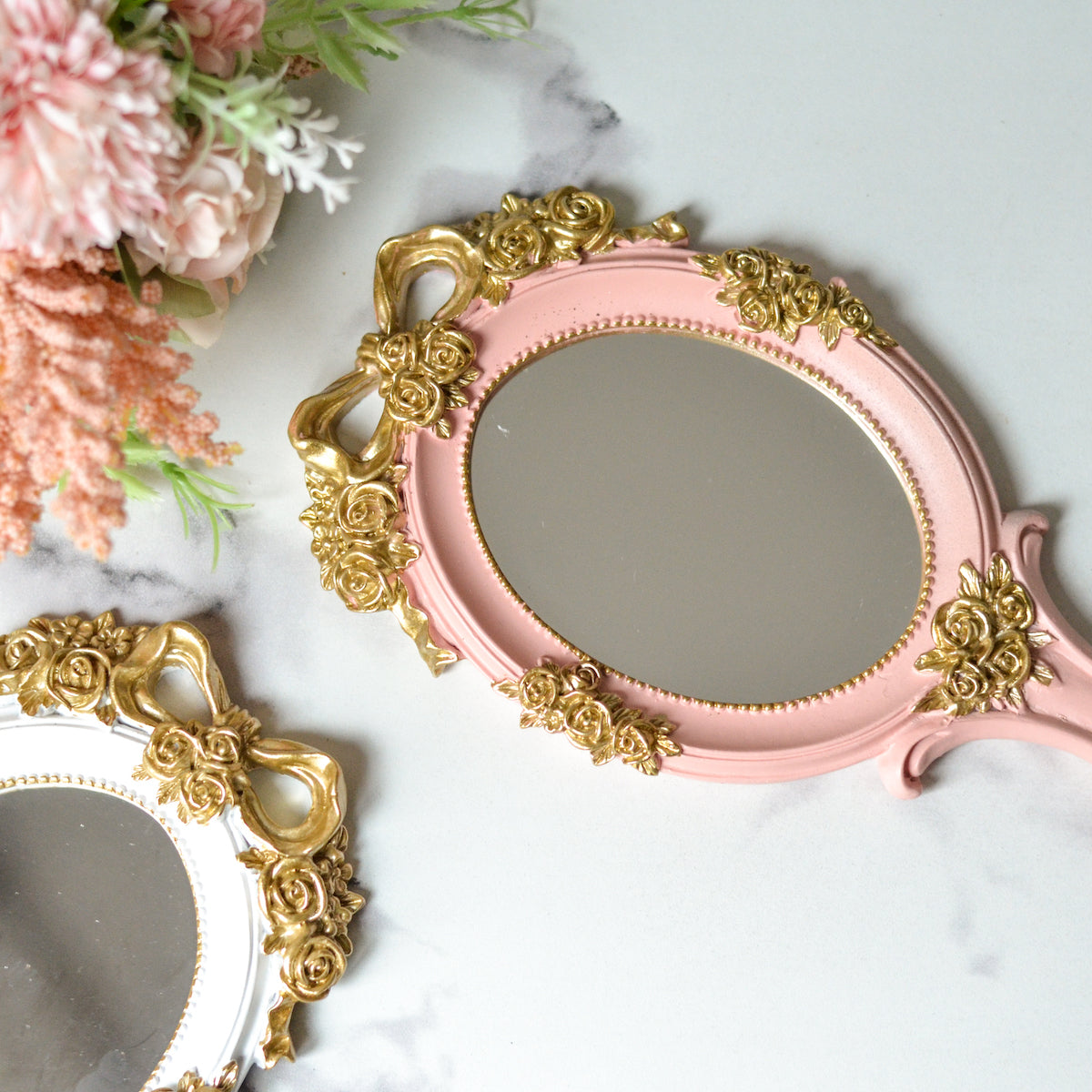 Hand Held Mirror Nestasia