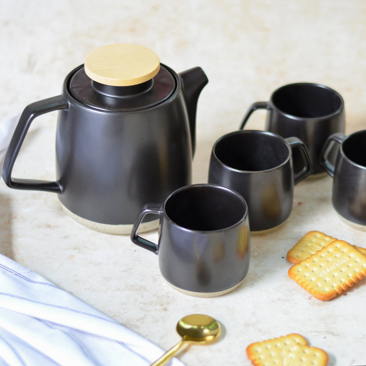 Black Tea Set Nestasia