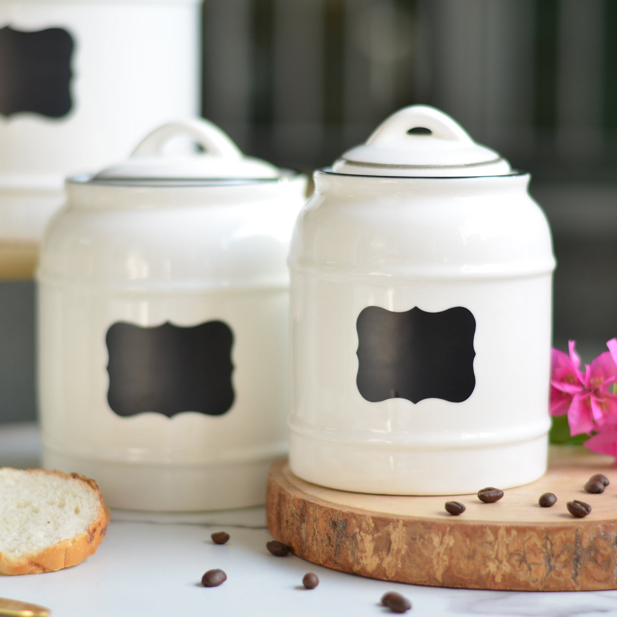 Airtight Jars Black Nestasia