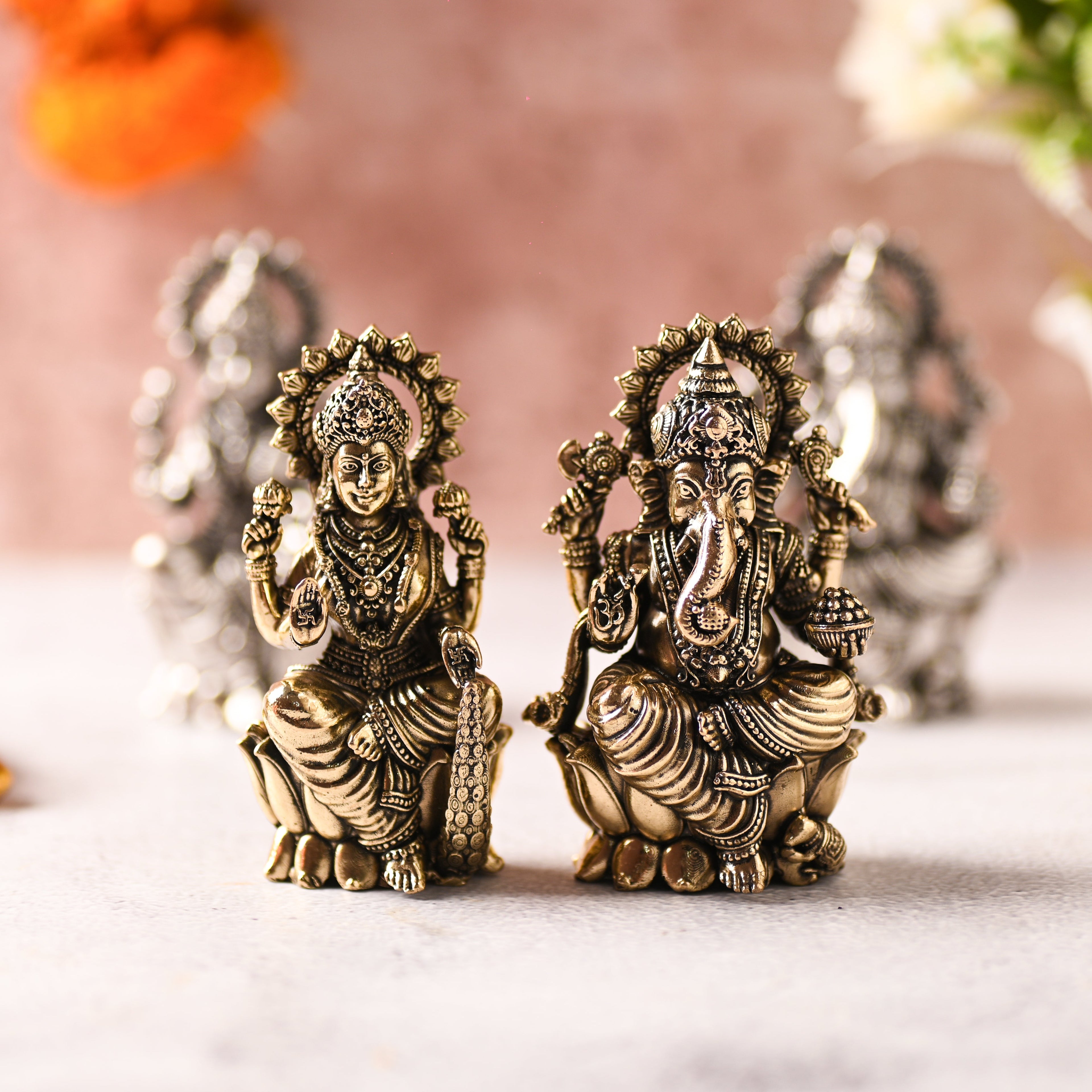 Brass Superfine Lotus Sitting Ganesha & Lakshmi Lightweight Idol (3.5 Inch) Vedansh Craft