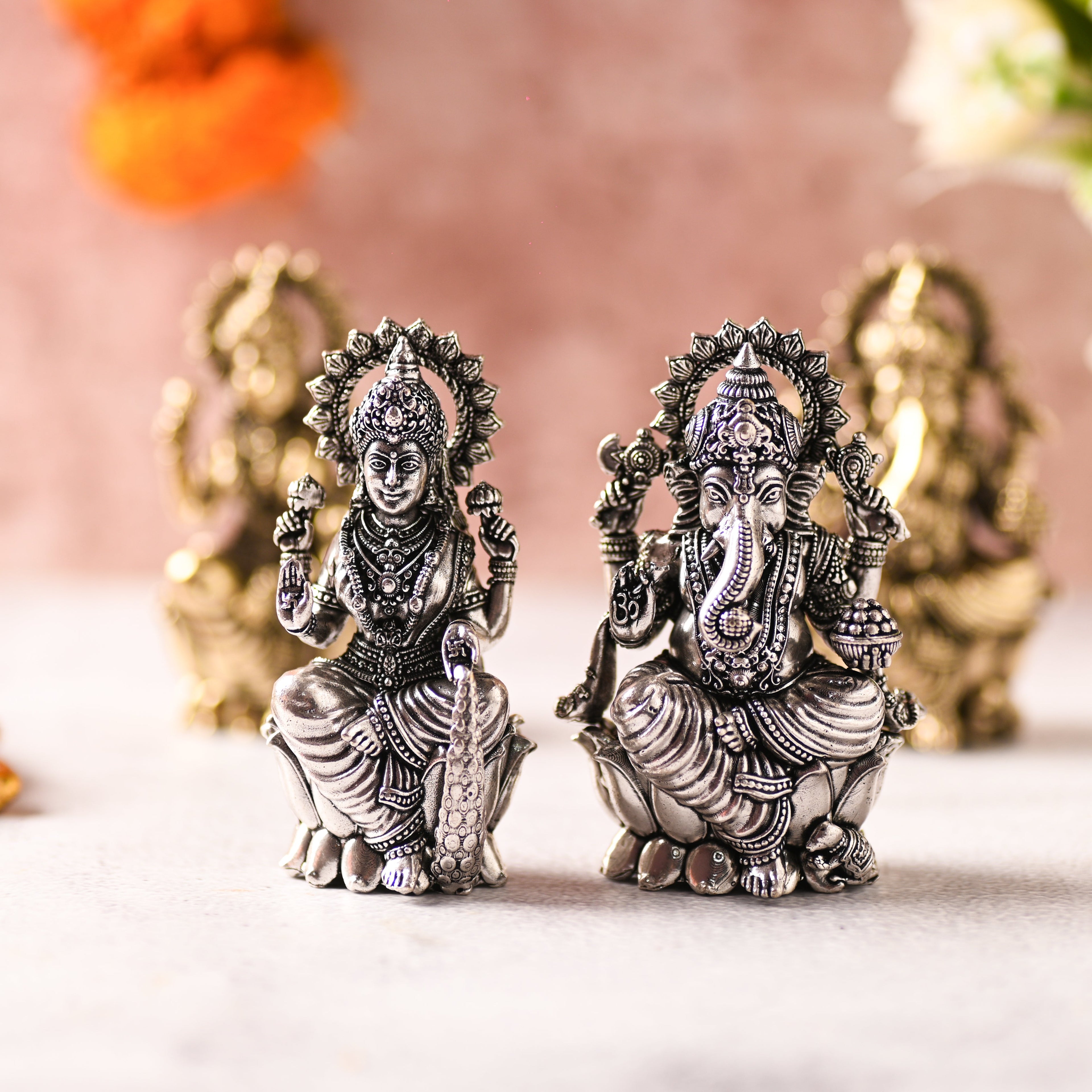Brass Superfine Lotus Sitting Ganesha & Lakshmi Lightweight Idol (3.5 Inch) Vedansh Craft