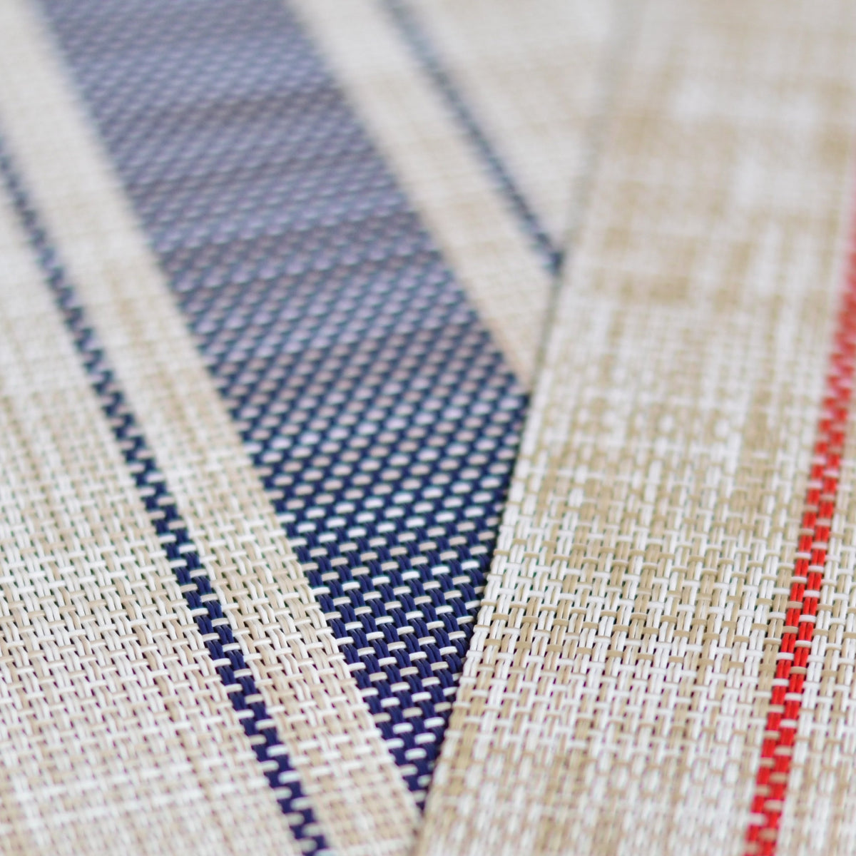 Dining Table Mat Nestasia