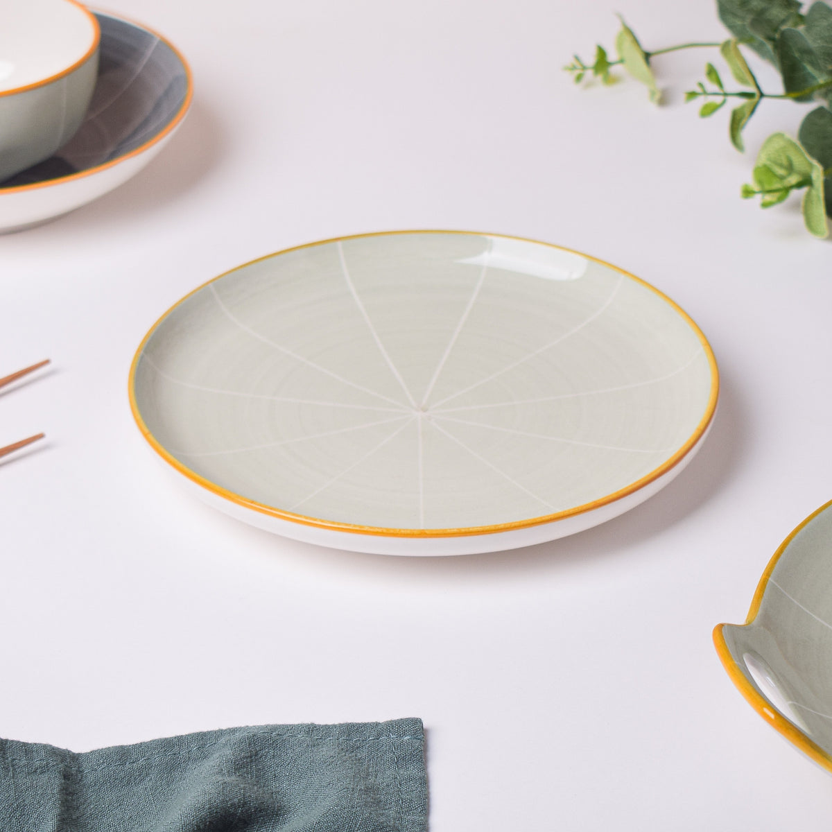 Willow Light Grey Breakfast Plate 8 inch Nestasia