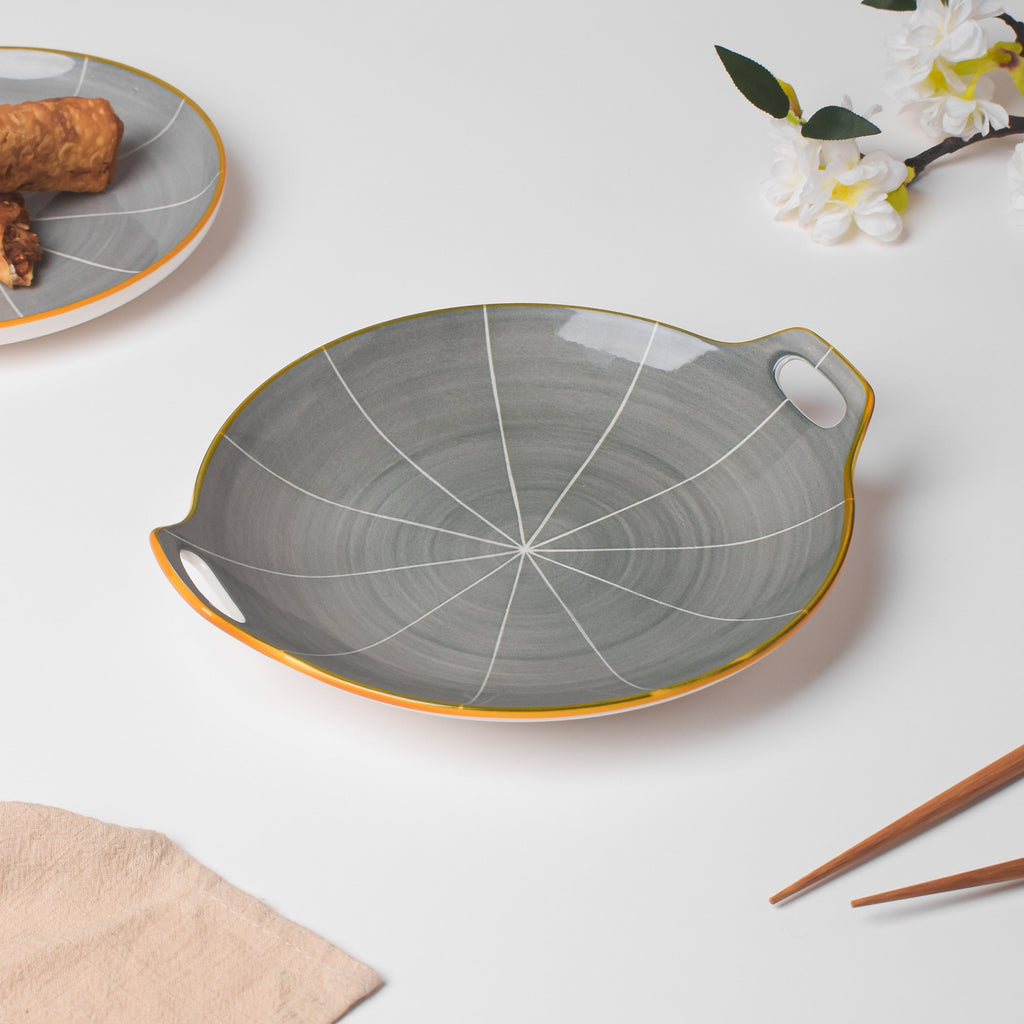 Willow Dark Grey Round Plate With Handle 10 inch