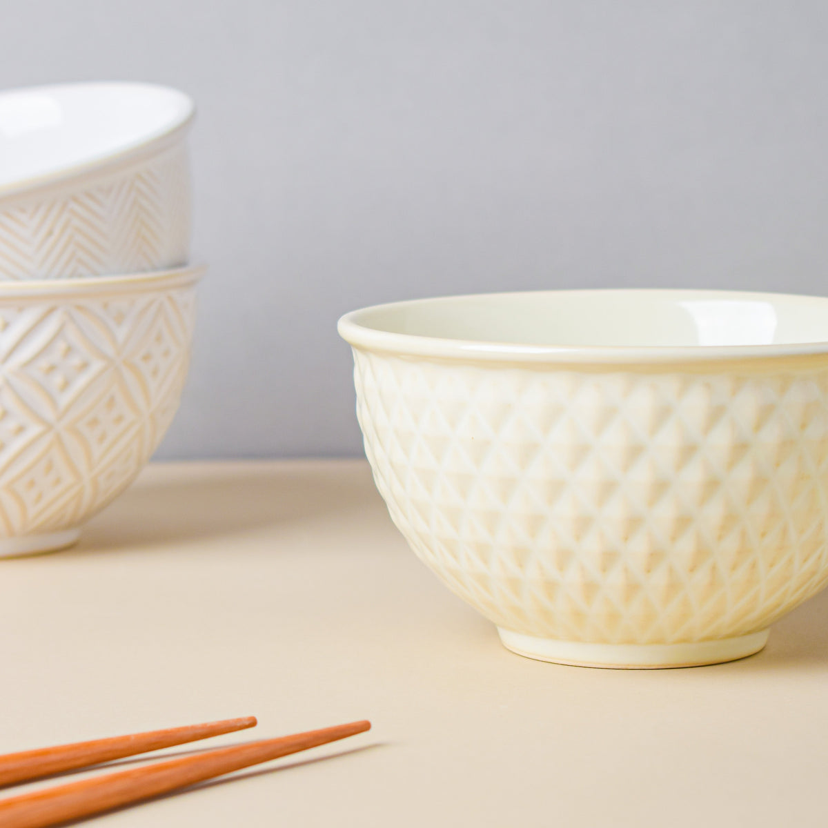 Riona Diamond Ceramic Bowl For Dessert Off White 300 ml Nestasia
