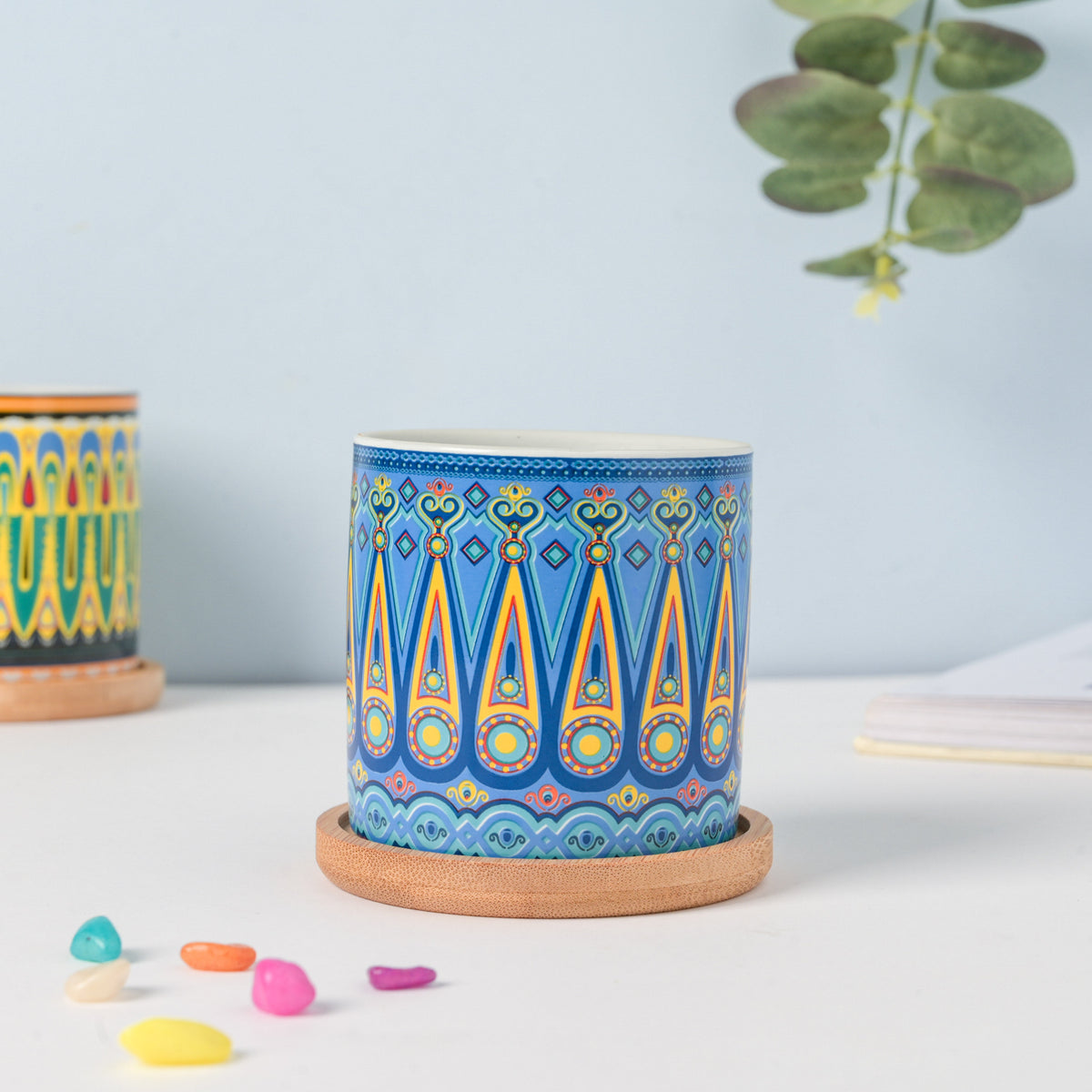 Beaming Blue Traditional Planter With Coaster Nestasia
