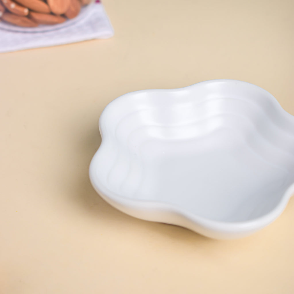 Snow White Floral Dip Bowl Nestasia