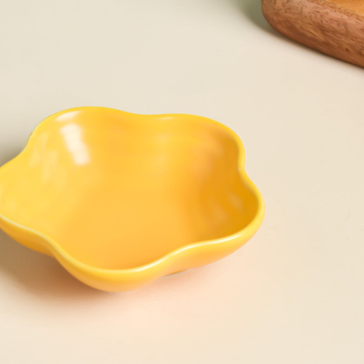 Sunny Side Up Floral Dip Bowl Nestasia