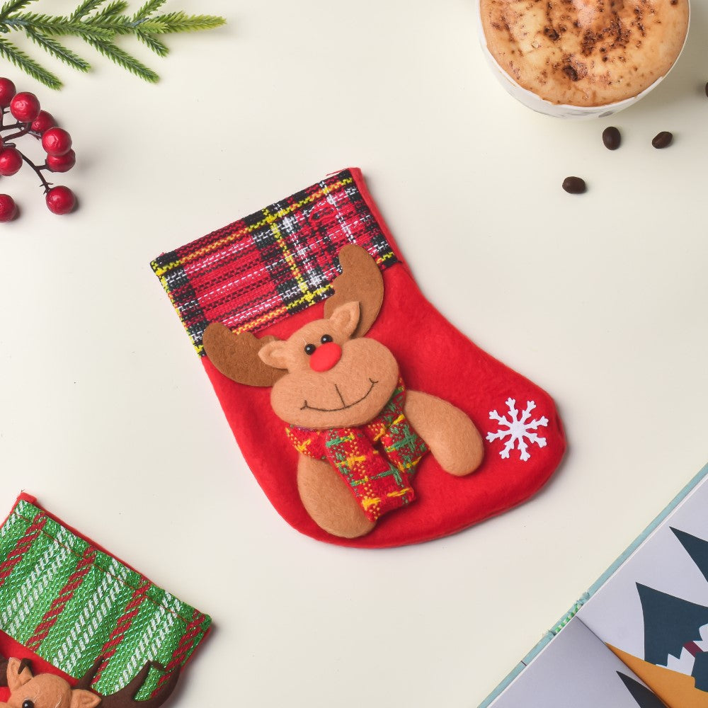 Checkered Red Christmas Stocking For Gifts 6 Inch Nestasia
