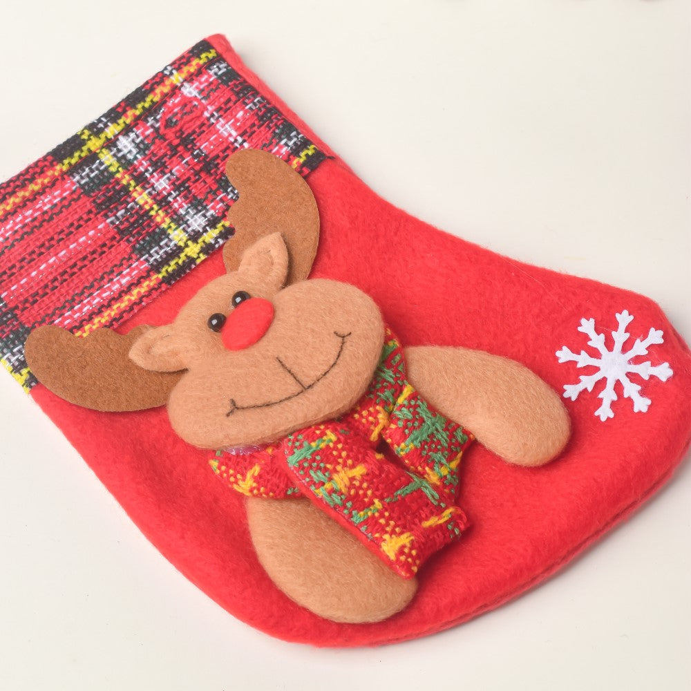 Checkered Red Christmas Stocking For Gifts 6 Inch Nestasia