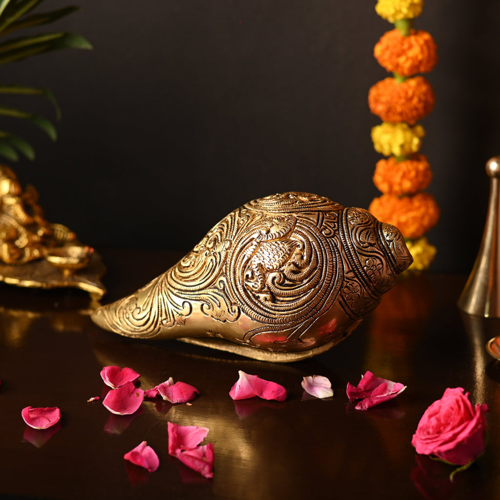 Brass Lord Vishnu And Lakshmi Conch Vedansh Craft