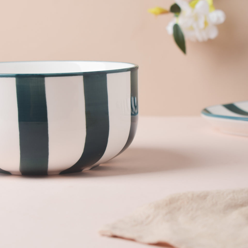 Sailor Striped Green Serving Bowl Nestasia