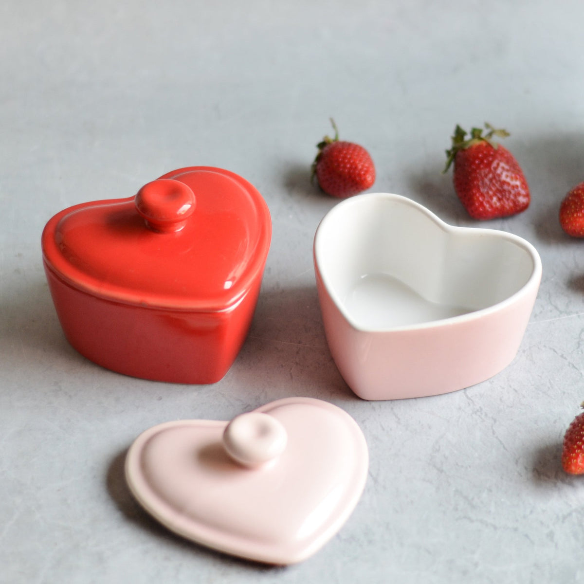 Heart Bowl With Lid Nestasia