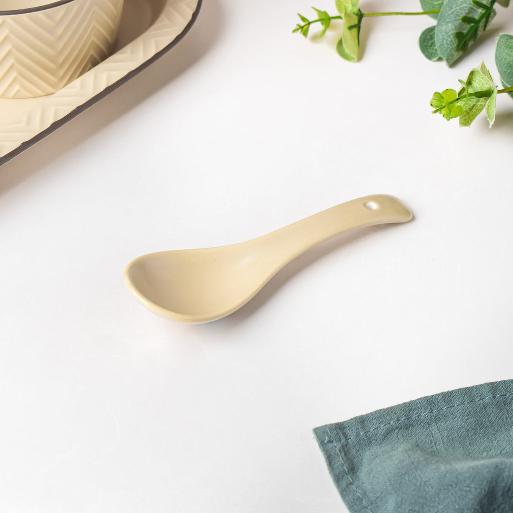 Crème De La Crème Ceramic Soup Spoon Nestasia