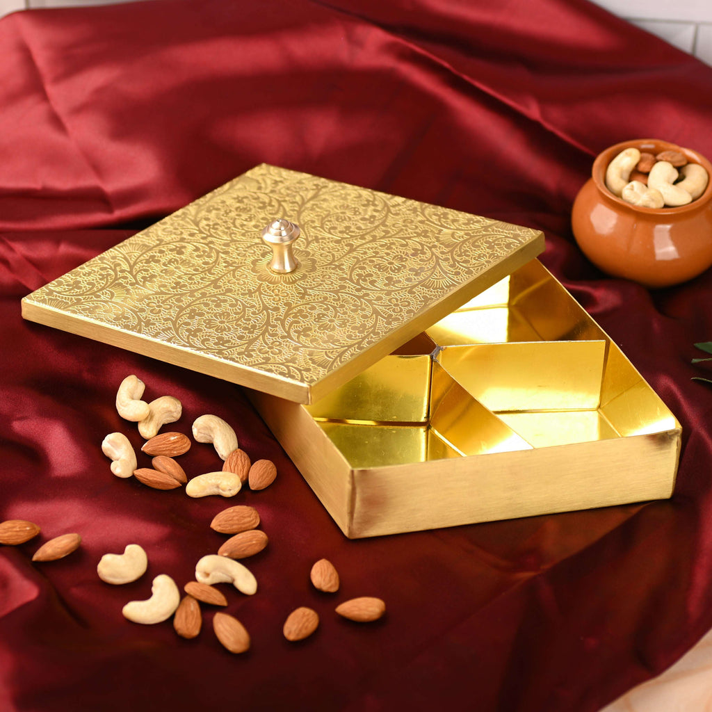 Brass Handcrafted Dry Fruit Box with Lid – Traditional Indian Brassware (2.9 Inch) Vedansh Craft
