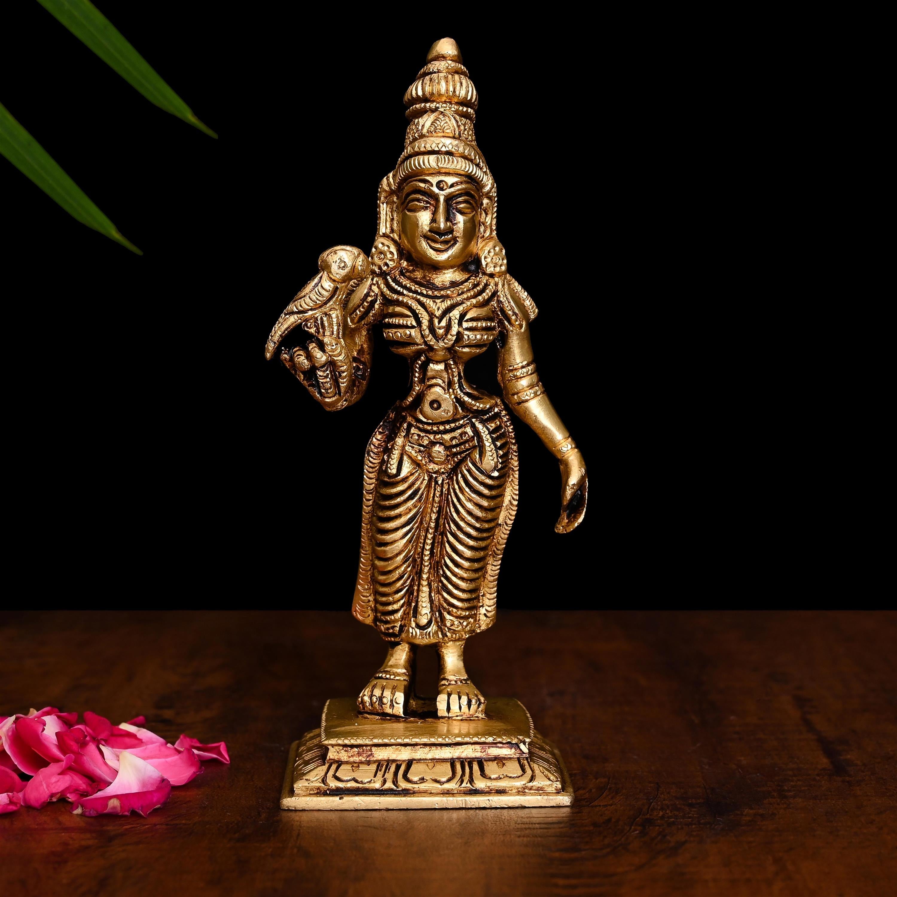 Brass Madurai Meenakshi Devi Idol (6.5 Inch) Vedansh Craft