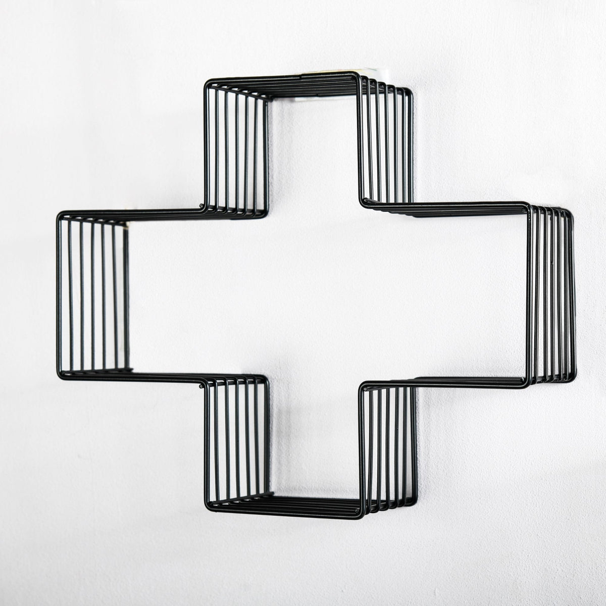 Wooden Hanging Shelf - Black Nestasia