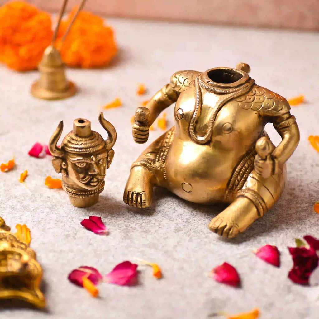 Brass Vikakku Kiran Oil Lamp (5.8 Inch) Vedansh Craft