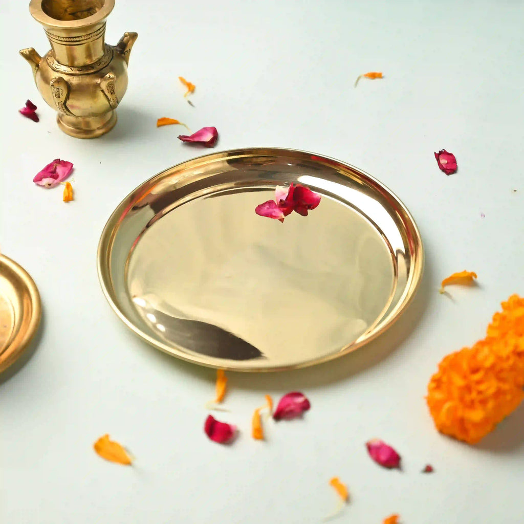 Brass Elegant Plain Thali Vedansh Craft