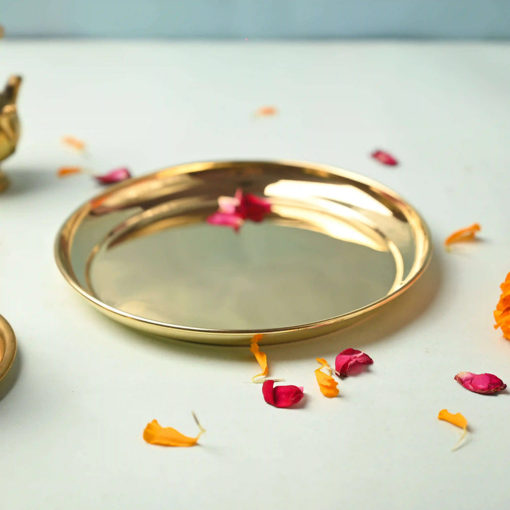 Brass Elegant Plain Thali Vedansh Craft