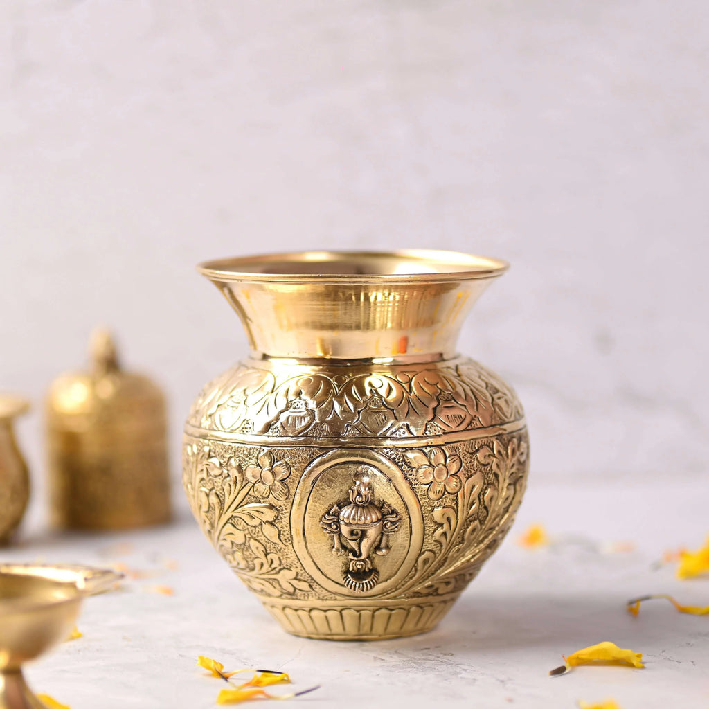 Brass Shankh Chakra Namaha Kodam / Kalash Vedansh Craft
