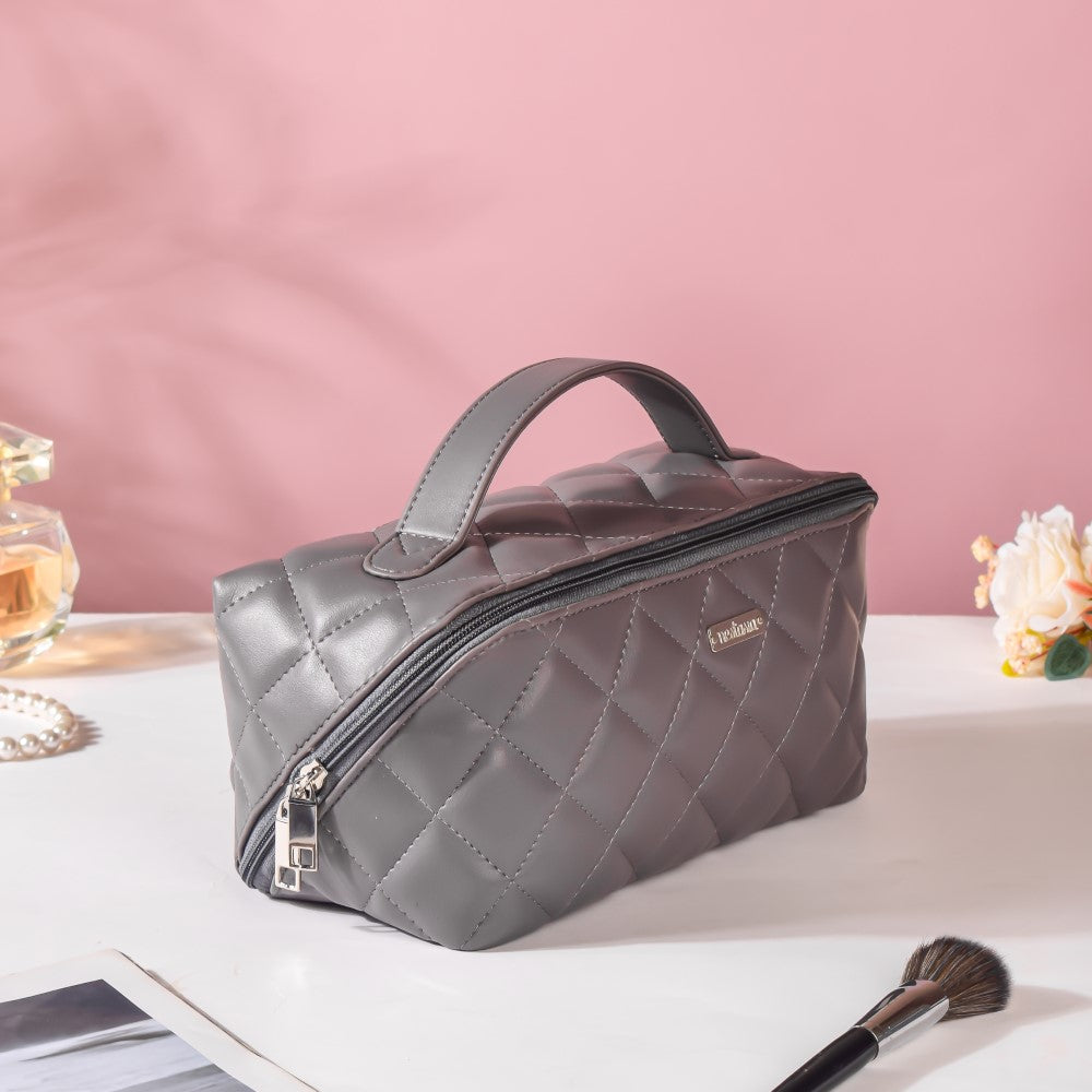 Makeup Pouch Large Capacity Quilted Grey Nestasia