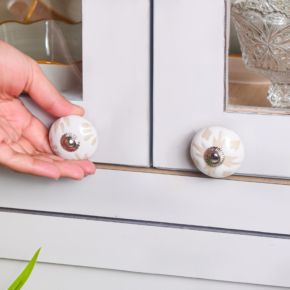 Textured Ceramic Door Knob White Set Of 6 Nestasia