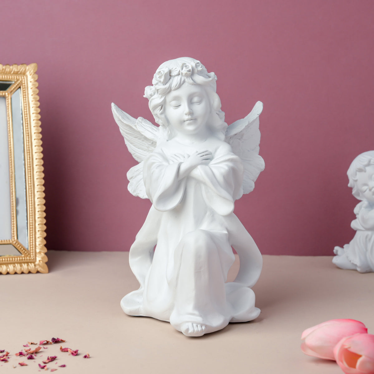 Angel Statue On One Knee Nestasia