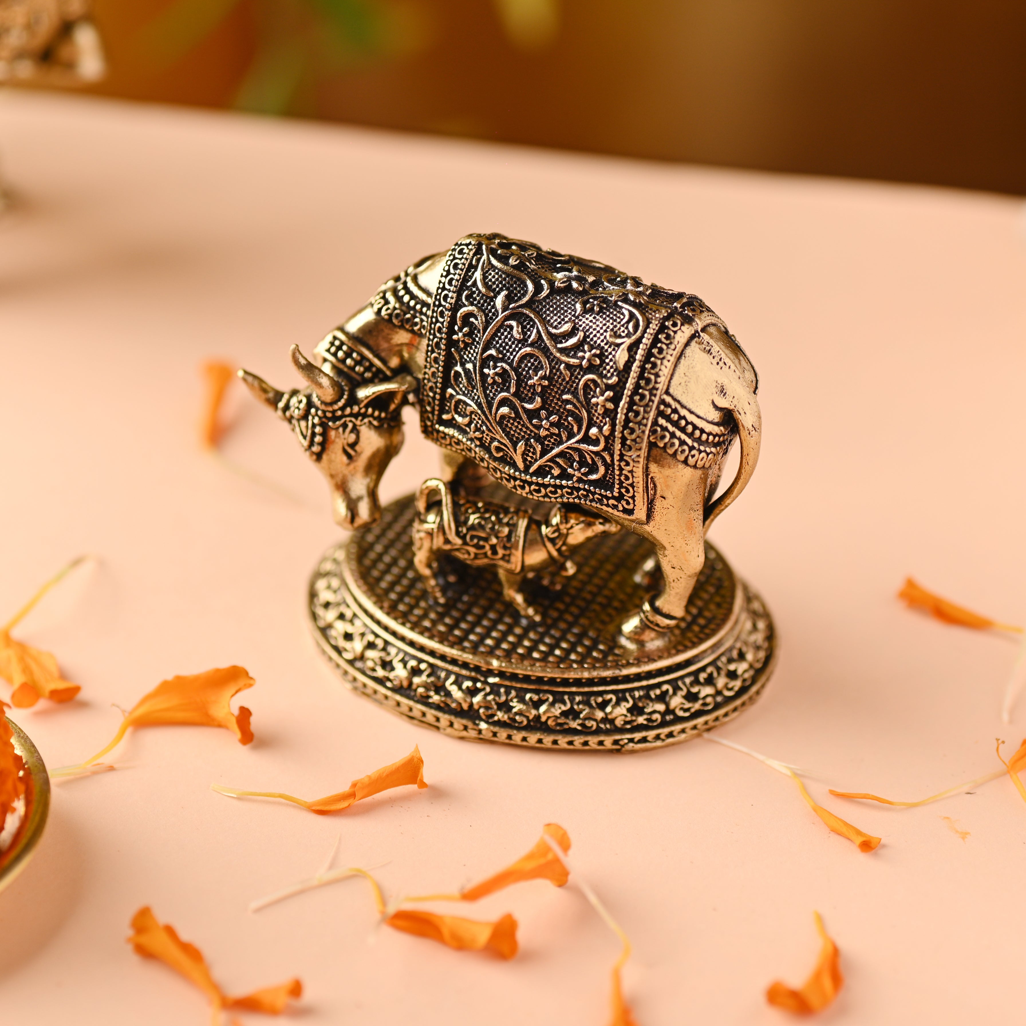 Brass Silver Plated Kamdhenu Cow With Calf Lightweight Idol (2 Inch) Vedansh Craft