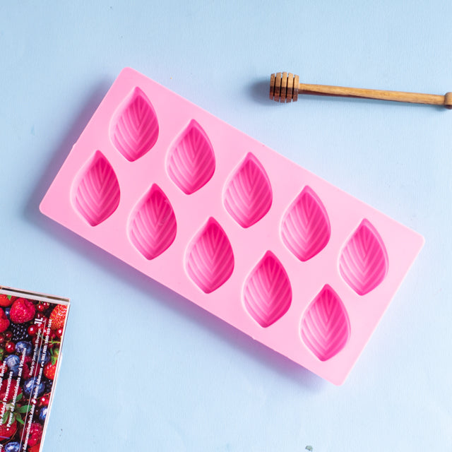 Chocolate Leaf Mould Tray Nestasia