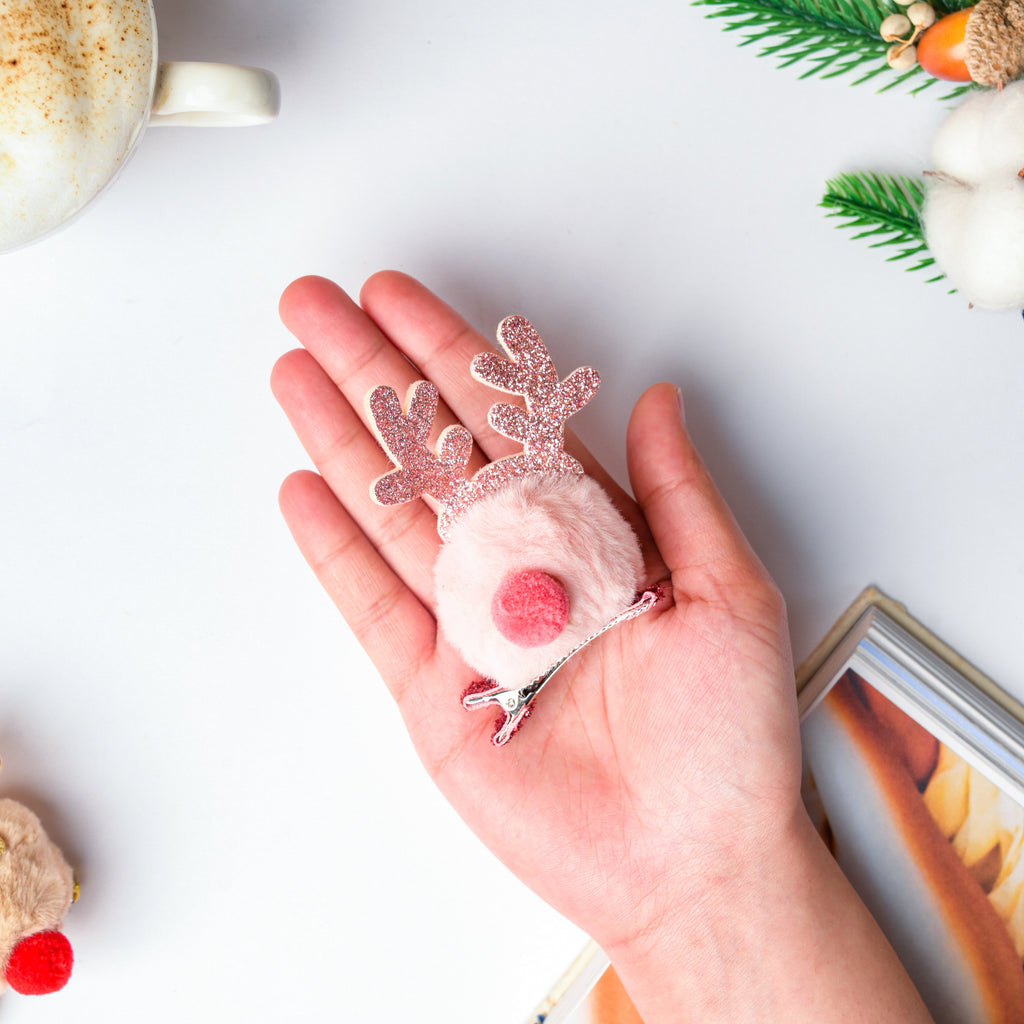 Fluffy Reindeer Hairpin Baby Pink Nestasia